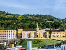 Plano de saúde amil agora tem pronto atendimento infantil no Centro de Florianópolis